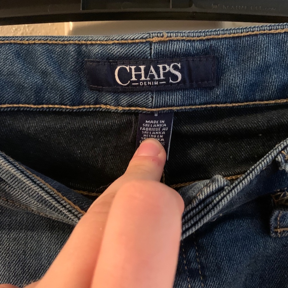 Capris - Picture 3 of 3